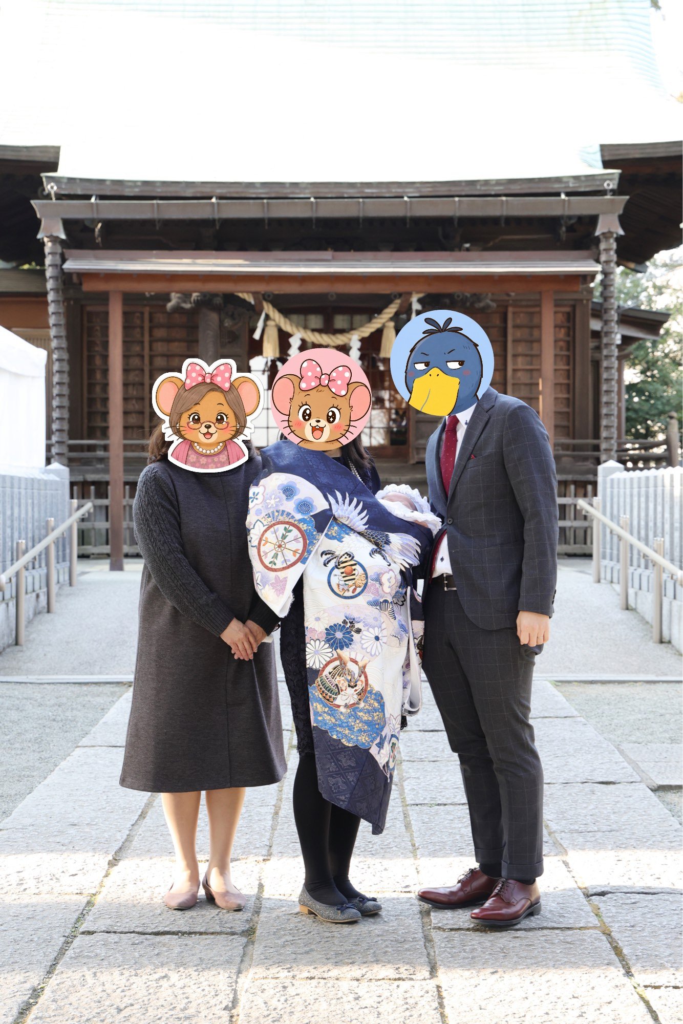 星川杉山神社でのお宮参り家族写真